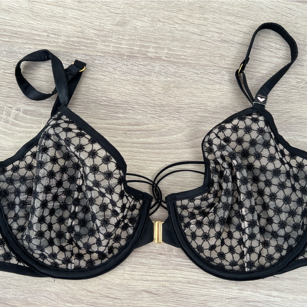 Victoria’s Secret Unlined Demi Front Clasp Closure Bra Unlined 32DDD 32F